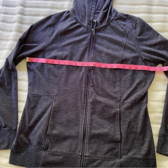 2 Tek Gear Women’s Front Zip Hoodies Sz XL Light Blue and Navy Blue - Picture 13 of 16